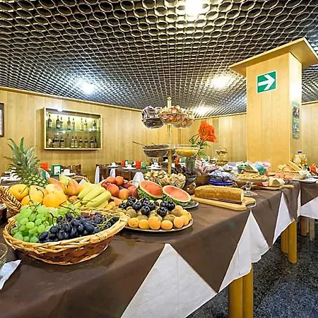 Hotel Schenatti Sondrio